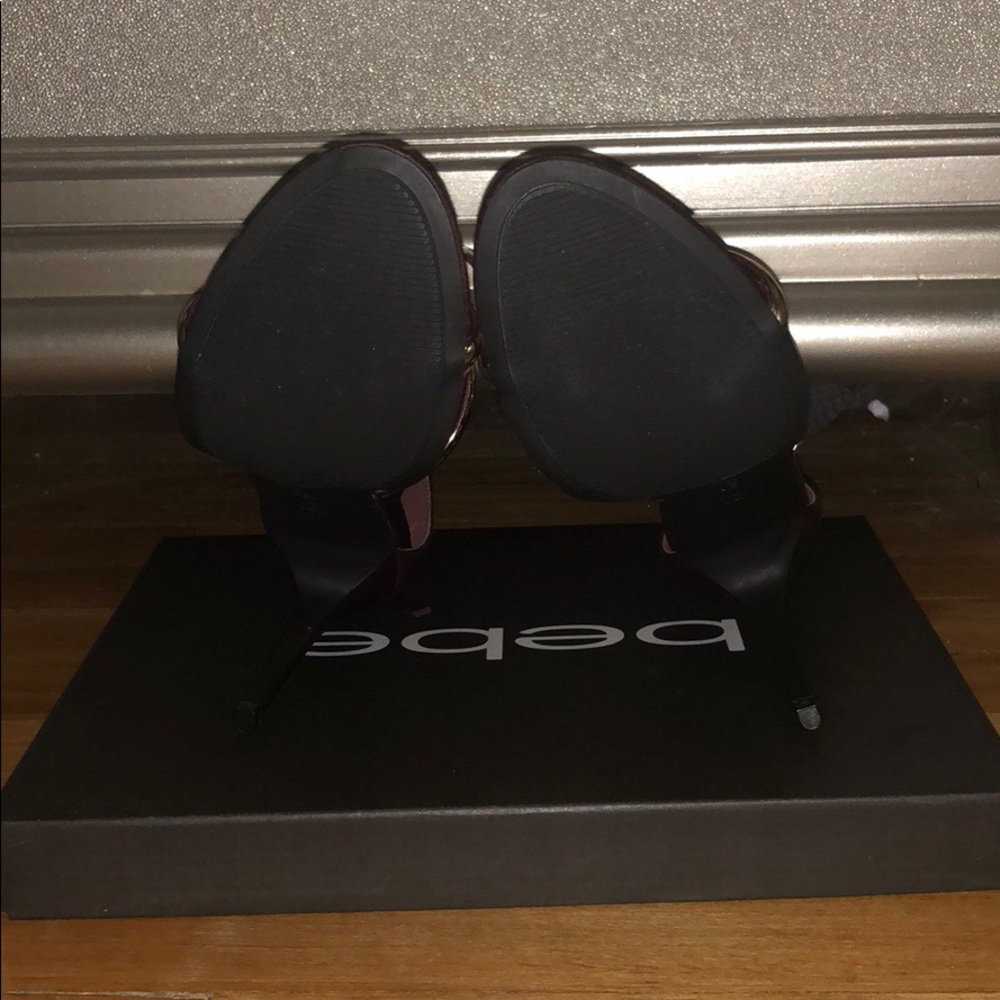 Bebe burgundy heels - Picture 2 of 4